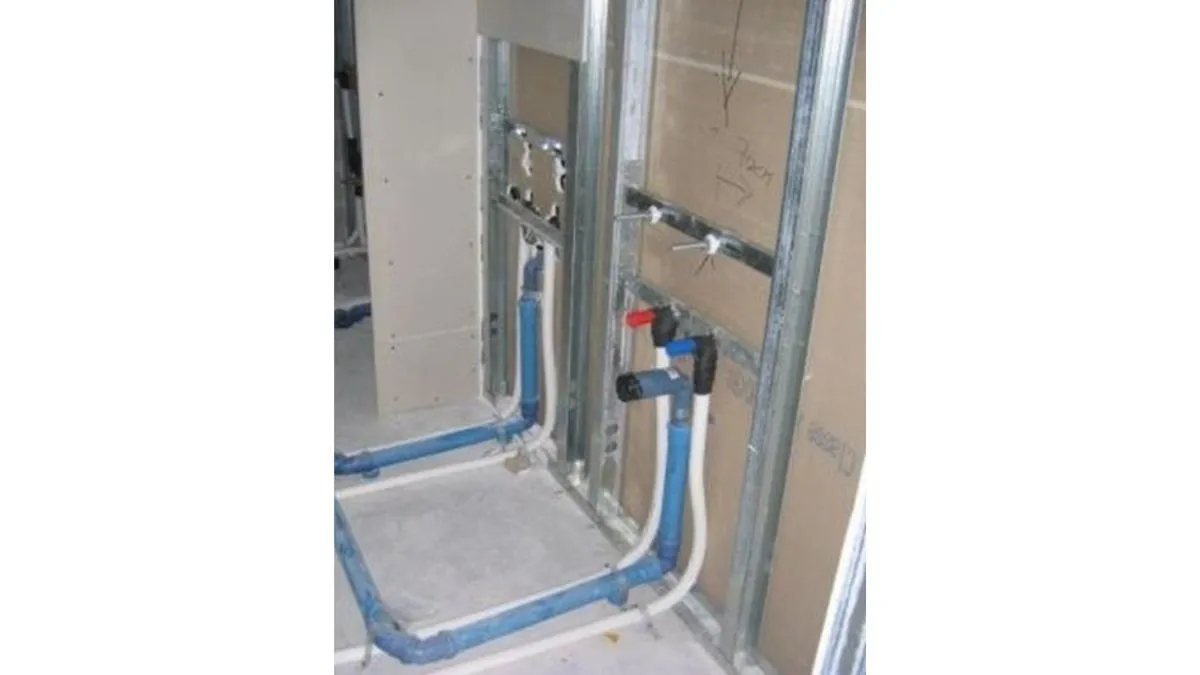 come nascondere impianti elettrici con cartongesso